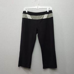 3/$20🖤 Kyodan Cropped Black Ankle Leggings Capri